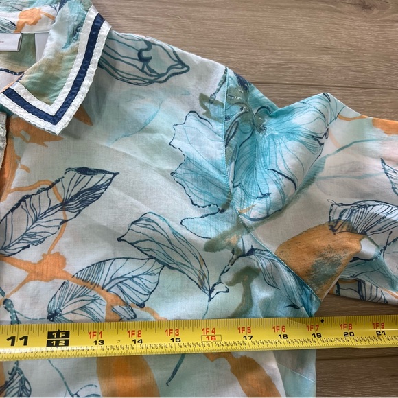 J.H. Collectibles Button Up Shirt Tropical Blue Orange Floral Size Medium - Picture 6 of 8
